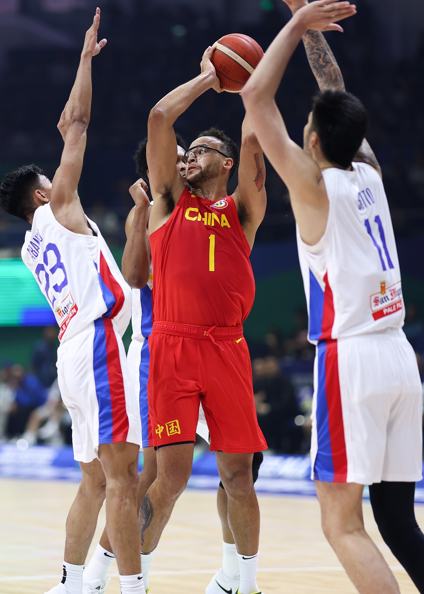 前NBA篮球明星投身慈善事业献爱心关注弱势群体的简单介绍