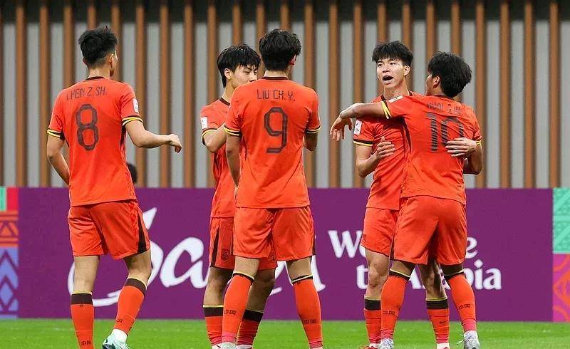 关于国内球队备战国际赛事，挑战各国优秀球队实力的信息