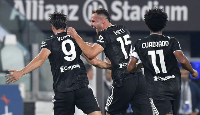 法国碾压AC米兰，弗拉霍维奇送出助攻