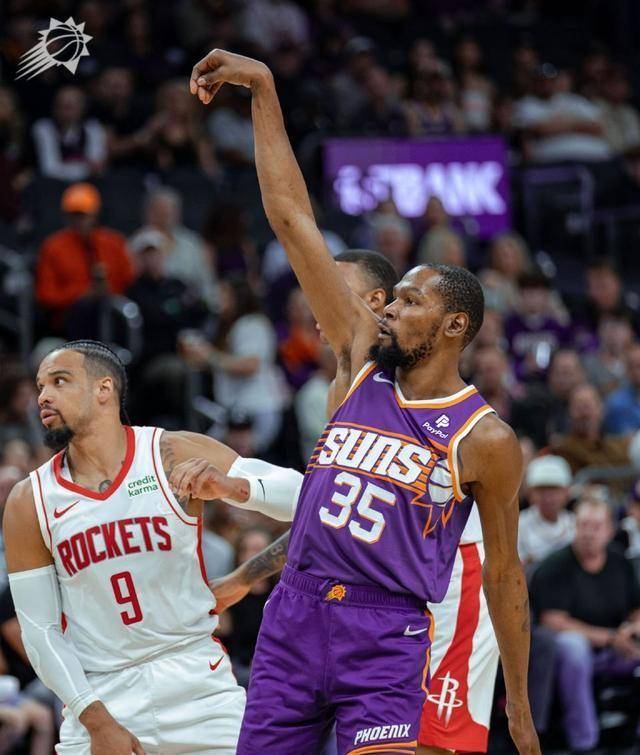 雄火相遇！雄鹿客场挑战火箭