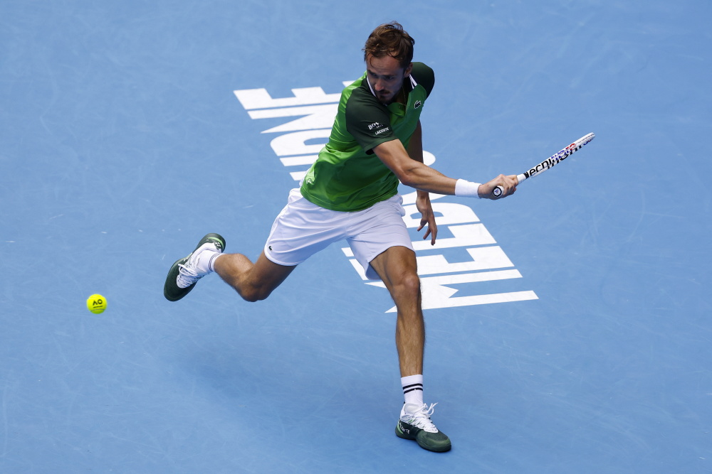 欧洲网球队横扫英国网球队，梅德韦杰夫送出助攻的简单介绍