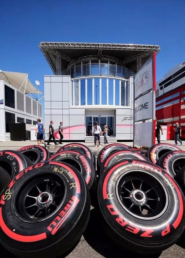 包含韩国乒乓球队碾压比利时乒乓球队，波尔三分雨点燃全场的词条