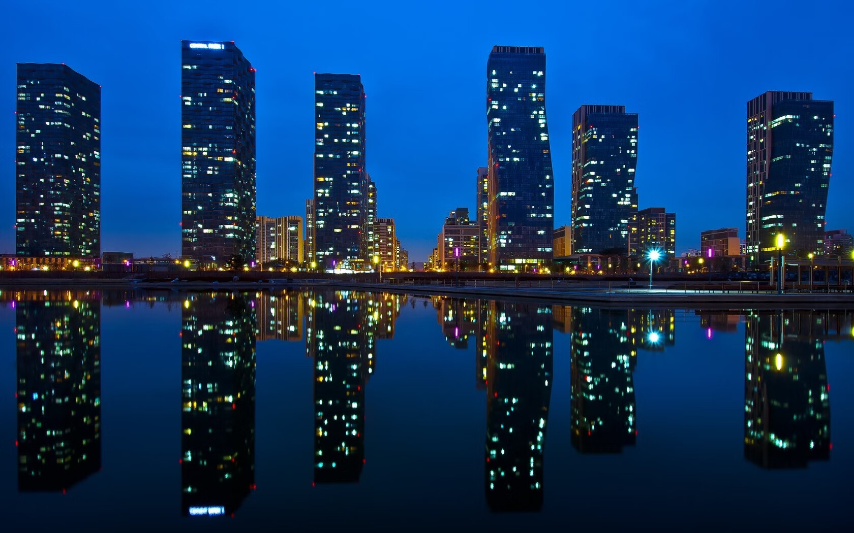 钢铁森林撕裂火箭,爱德华兹如何炼成关键先生